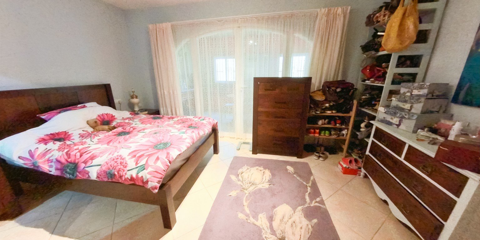 full_1264226_59942854