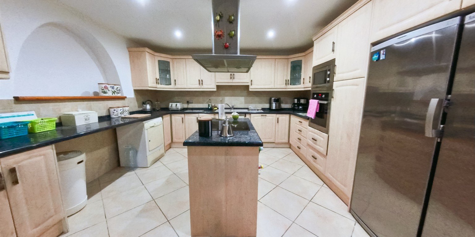 full_1264226_59942855